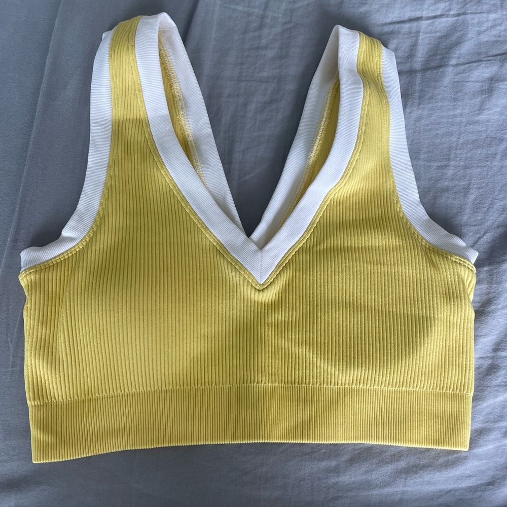 Aerie offline yellow sports bra!